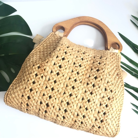 Vintage Handbags - Vintage straw handbag